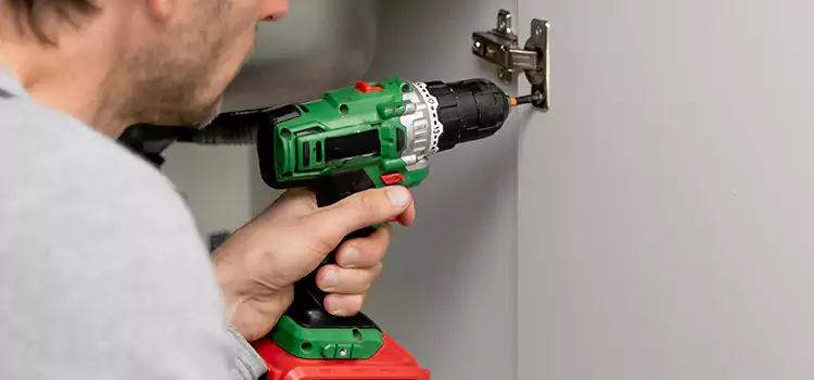 Commercial Door Hinge Repair Superior